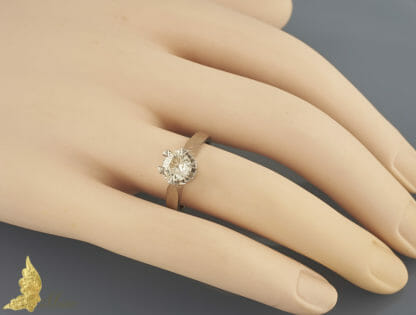 Brylantowy Solitaire ok. 0,85 ct