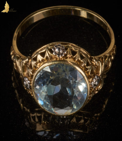 Aquamarine in gold scroll work, Poland 1940's - obrazek 3