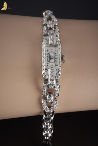 Platynowy zegarek Art Deco, brylanty Francja