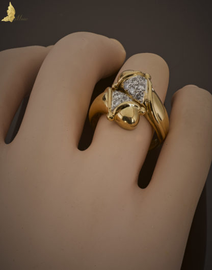 Złoty pierścionek splot słoneczny z diamentami