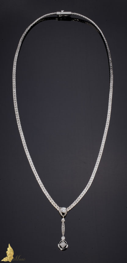Naszyjnik - kolia z brylantami w białym złocie pr.750