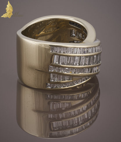 Luksusowy pierścionek z bagietami diamentowymi ok. 3 ct w 18K złocie