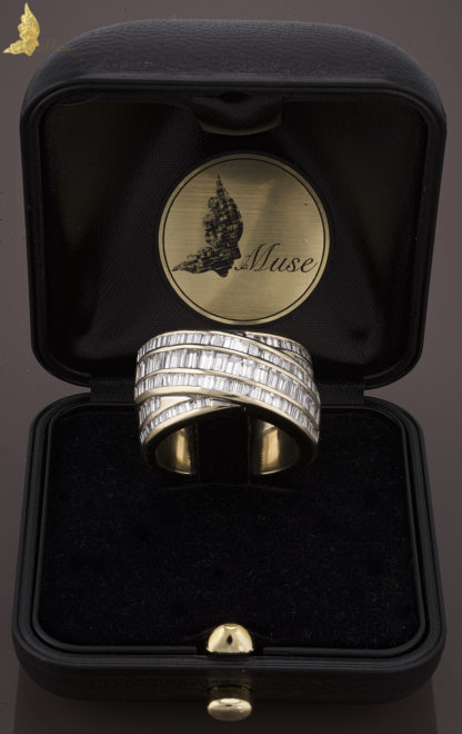 Luksusowy pierścionek z bagietami diamentowymi ok. 3 ct w 18K złocie