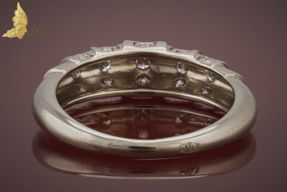 Pierścionek z diamentami 0,83 ct 'geometryczna kostka' projektu Jacka Barona