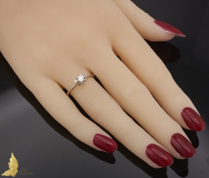 Diamentowy solitaire 0,21 ct w białym złocie pr.585