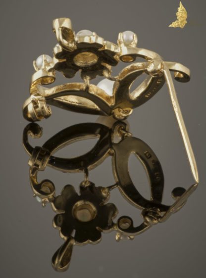 Angielski broszo-wisior w stylu Edwardiańskim z 40 perełkami w żółtym złocie pr. 375