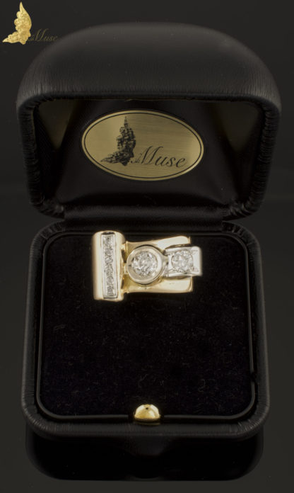 Pierścionek sygnet z brylantami w dawnym szlifie i szlifie 8x8 ok. 1 ct w 18K złocie