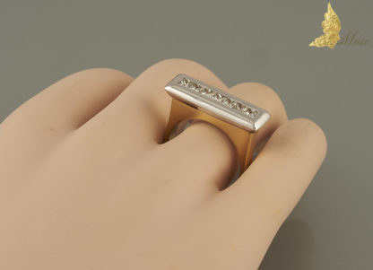 Pierścionek geometryczny sygnet z diamentami princess ok. 1 ct w 18K złocie